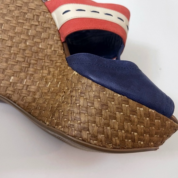 Y2K Jessica Simpson Leather Blue and Red Wedge Sandals Nautical Design Summer - Picture 13 of 14
